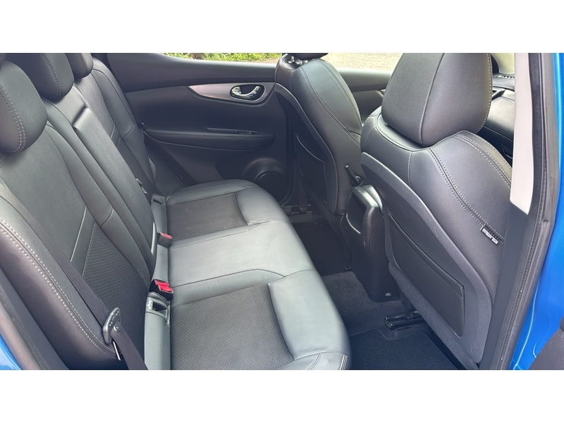 Nissan Qashqai 1.2 DIG-T Tekna SUV 5dr Petrol Manual Euro 6 (s/s) (115 ps) - U10004191