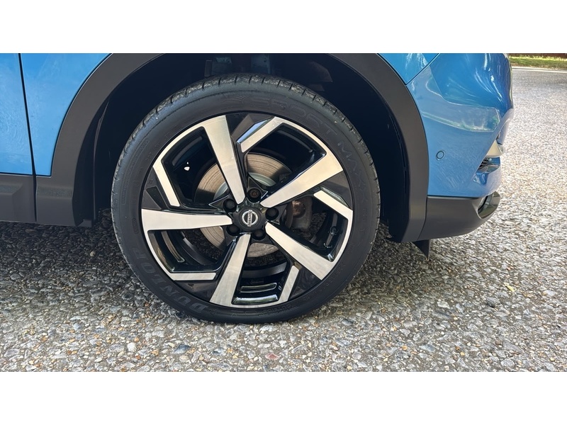 Nissan Qashqai 1.2 DIG-T Tekna SUV 5dr Petrol Manual Euro 6 (s/s) (115 ps) - U10004191