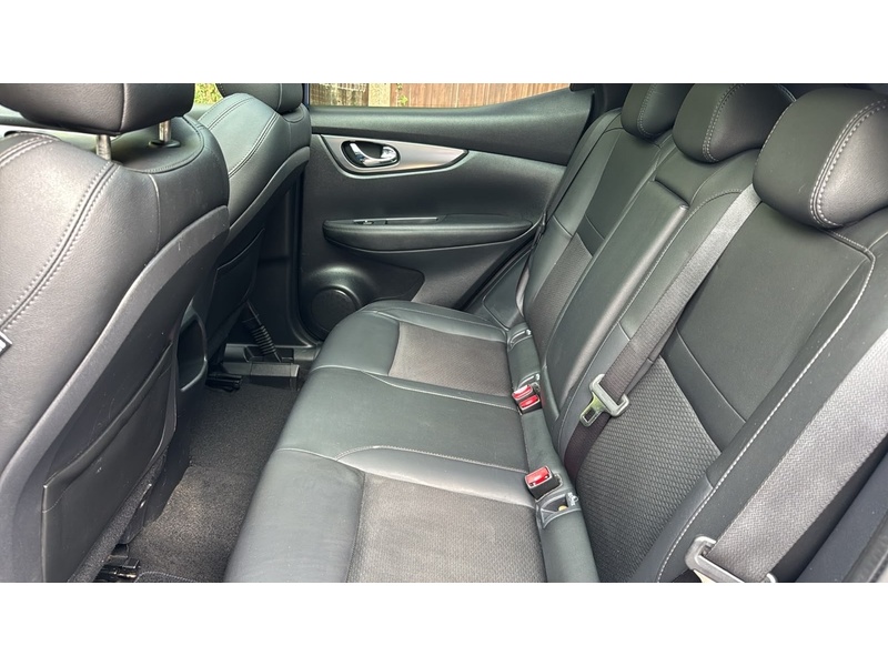 Nissan Qashqai 1.2 DIG-T Tekna SUV 5dr Petrol Manual Euro 6 (s/s) (115 ps) - U10004191