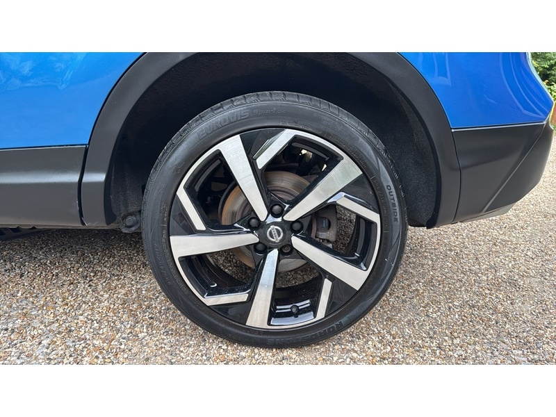 Nissan Qashqai 1.2 DIG-T Tekna SUV 5dr Petrol Manual Euro 6 (s/s) (115 ps) - U10004191