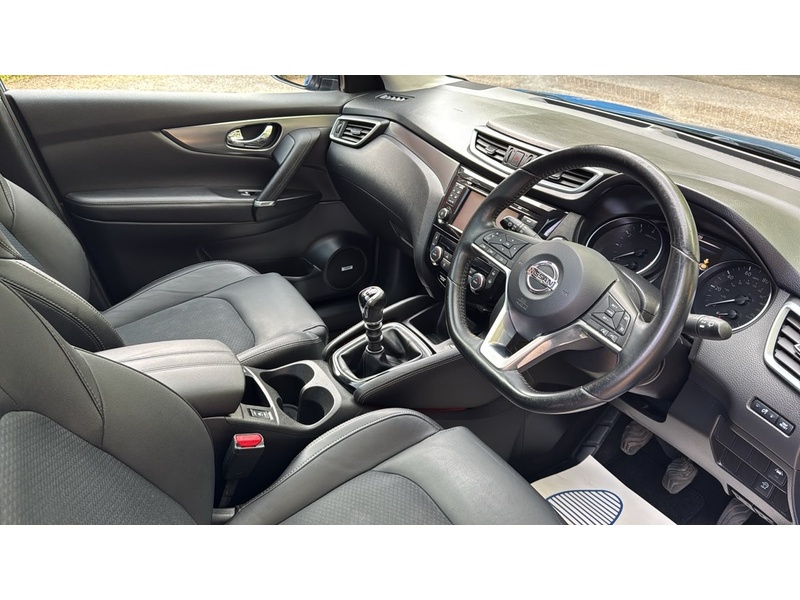 Nissan Qashqai 1.2 DIG-T Tekna SUV 5dr Petrol Manual Euro 6 (s/s) (115 ps) - U10004191