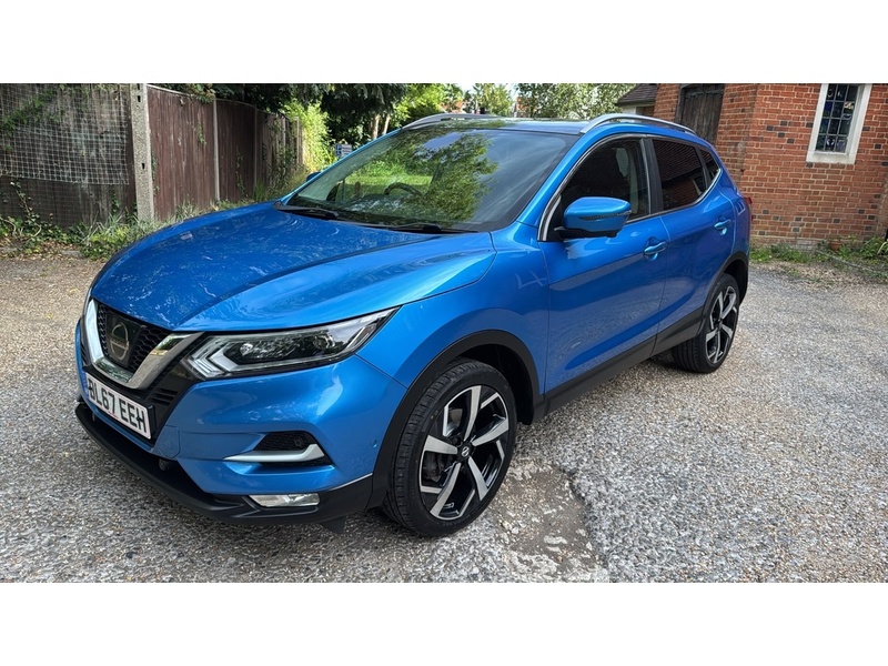 Nissan Qashqai 1.2 DIG-T Tekna SUV 5dr Petrol Manual Euro 6 (s/s) (115 ps) - U10004191