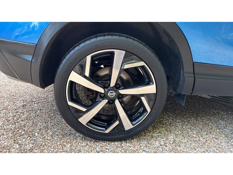 Nissan Qashqai 1.2 DIG-T Tekna SUV 5dr Petrol Manual Euro 6 (s/s) (115 ps) - U10004191