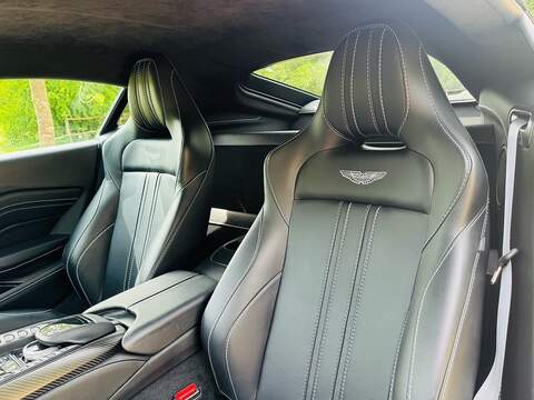 Aston Martin Vantage 4.0 V8 Coupe 2dr Petrol Manual Euro 6 (510 ps) - U10004192