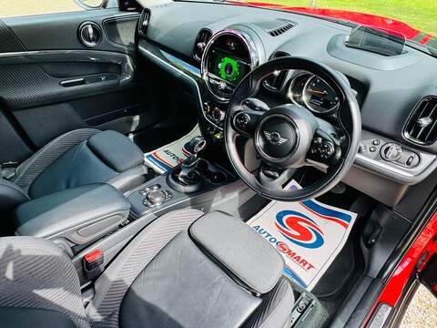MINI Countryman 1.5 7.6kWh Cooper SE SUV 5dr Petrol Plug-in Hybrid Auto ALL4 Euro 6 (s/s) (224 ps) - U10004193