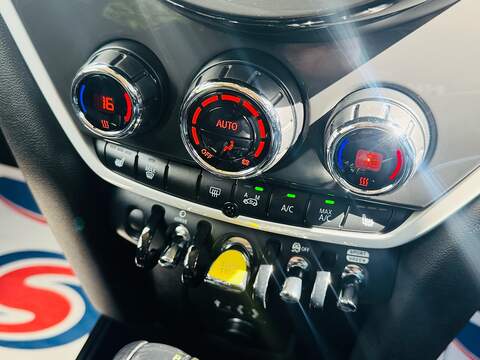 MINI Countryman 1.5 7.6kWh Cooper SE SUV 5dr Petrol Plug-in Hybrid Auto ALL4 Euro 6 (s/s) (224 ps) - U10004193