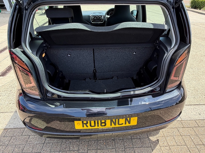 Volkswagen up! 1.0 Move up! Hatchback 5dr Petrol ASG Euro 6 (s/s) (60 ps) - U10004195