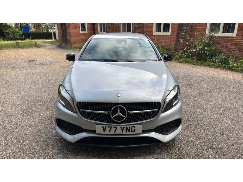 Mercedes-Benz A Class 2.1 A200d AMG Line (Premium) Hatchback 5dr Diesel 7G-DCT Euro 6 (s/s) (136 ps) - U10004200