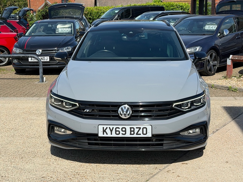 Volkswagen Passat 2.0 BiTDI R-Line Edition Estate 5dr Diesel DSG 4Motion Euro 6 (s/s) (240 ps) - U10004201