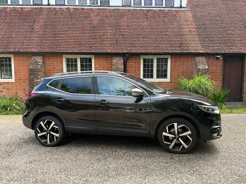 Nissan Qashqai 1.3 DIG-T Tekna+ SUV 5dr Petrol Manual Euro 6 (s/s) (140 ps) - U10004214
