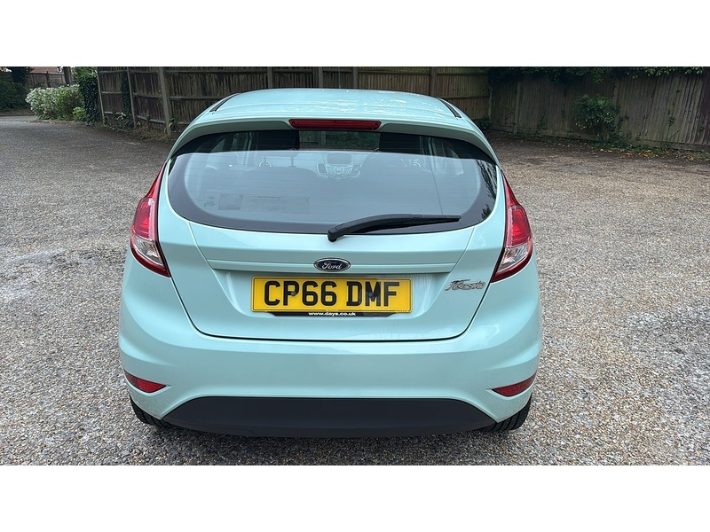 Ford Fiesta 1.25 Zetec Hatchback 3dr Petrol Manual Euro 6 (82 ps) - U10004217