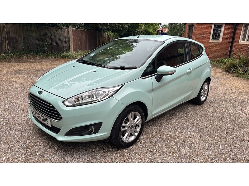 Ford Fiesta 1.25 Zetec Hatchback 3dr Petrol Manual Euro 6 (82 ps) - U10004217