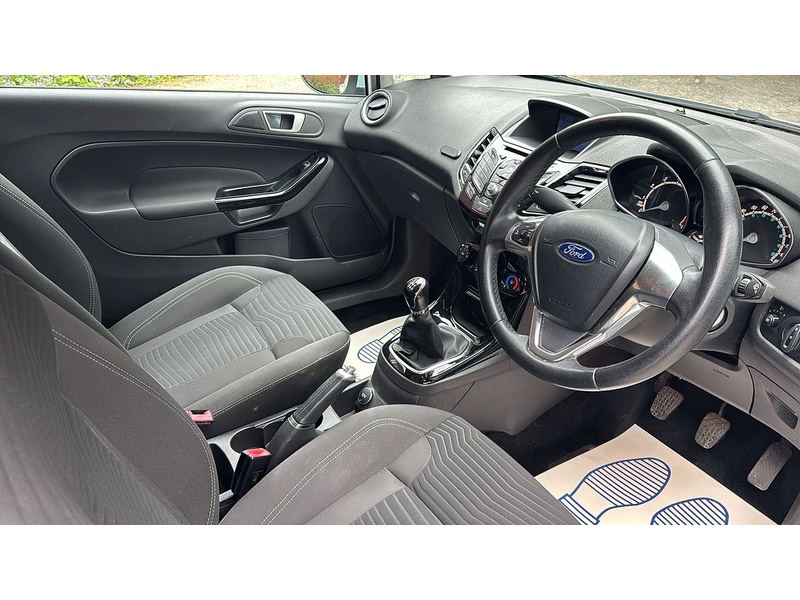Ford Fiesta 1.25 Zetec Hatchback 3dr Petrol Manual Euro 6 (82 ps) - U10004217