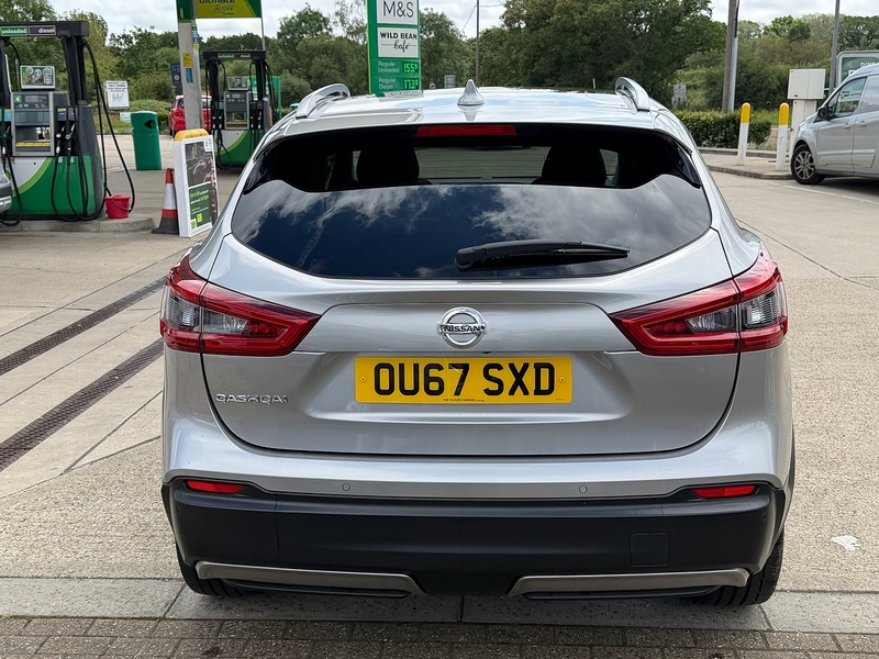 Nissan Qashqai 1.2 DIG-T Tekna SUV 5dr Petrol XTRON Euro 6 (s/s) (115 ps) - U10004220