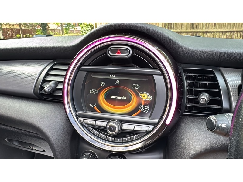 MINI Convertible 1.5 Cooper Convertible 2dr Petrol Manual Euro 6 (s/s) (136 ps) - U10004231