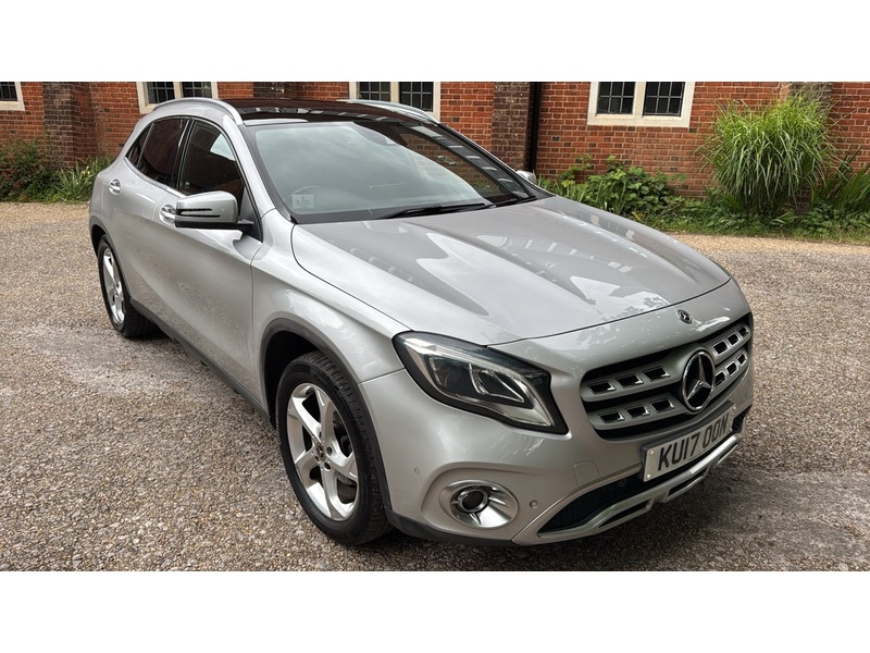 Mercedes-Benz GLA 2.1 GLA200d Sport (Premium Plus) SUV 5dr Diesel 7G-DCT Euro 6 (s/s) (136 ps) - U10004232