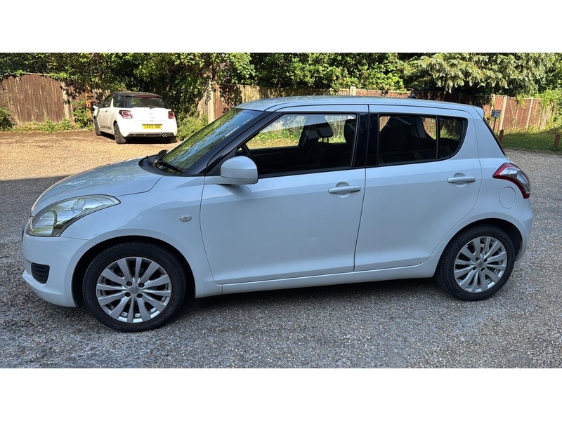 Suzuki Swift 1.2 SZ3 Hatchback 5dr Petrol Manual Euro 5 (94 ps) - U10004236