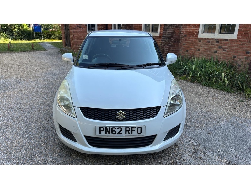 Suzuki Swift 1.2 SZ3 Hatchback 5dr Petrol Manual Euro 5 (94 ps) - U10004236