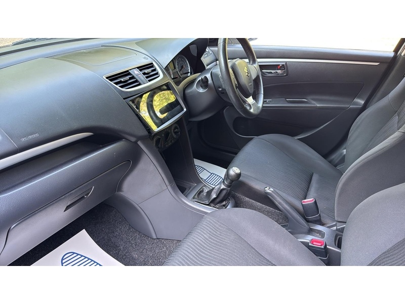 Suzuki Swift 1.2 SZ3 Hatchback 5dr Petrol Manual Euro 5 (94 ps) - U10004236