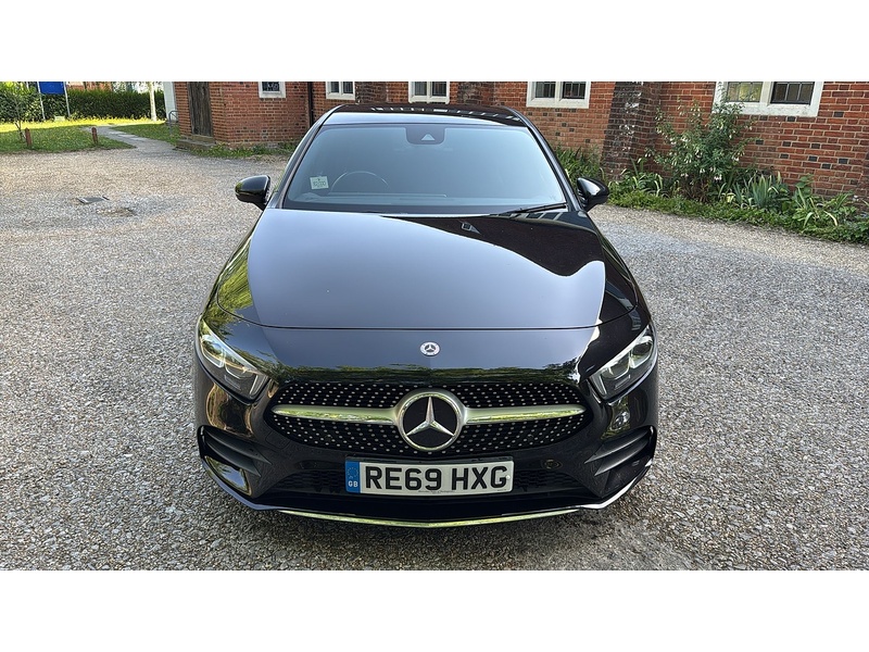 Mercedes-Benz A Class 1.5 A180d AMG Line 7G-DCT Euro 6 (s/s) 5dr - U10004238