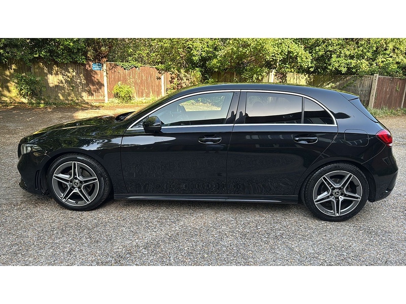 Mercedes-Benz A Class 1.5 A180d AMG Line 7G-DCT Euro 6 (s/s) 5dr - U10004238