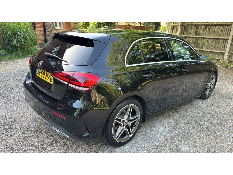 Mercedes-Benz A Class 1.5 A180d AMG Line 7G-DCT Euro 6 (s/s) 5dr - U10004238