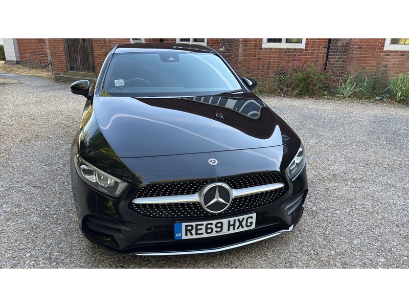 Mercedes-Benz A Class 1.5 A180d AMG Line 7G-DCT Euro 6 (s/s) 5dr - U10004238
