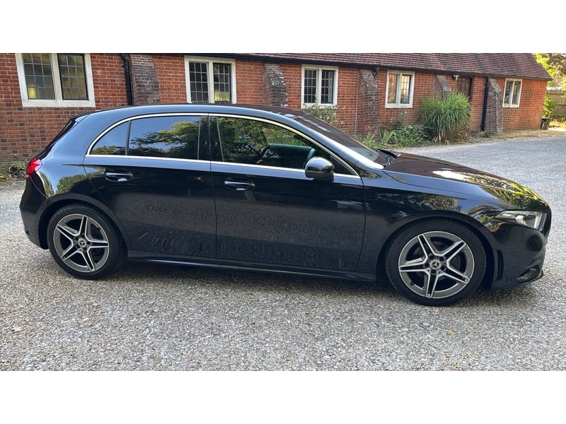 Mercedes-Benz A Class 1.5 A180d AMG Line 7G-DCT Euro 6 (s/s) 5dr - U10004238