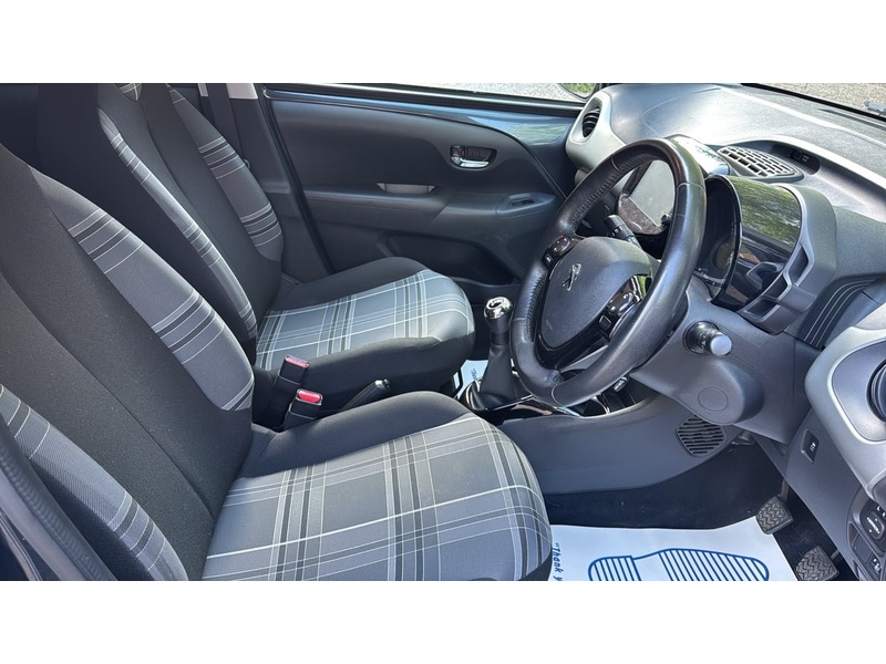 Peugeot 108 1.2 PureTech Allure Hatchback 5dr Petrol Manual Euro 6 (82 ps) - U10004240