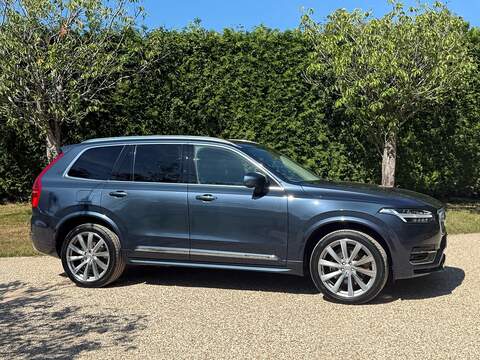Volvo XC90 2.0h T8 Twin Engine Recharge 11.6kWh Inscription Pro SUV 5dr Petrol Plug-in Hybrid Auto 4WD Euro 6 - U10004243