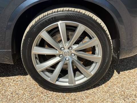 Volvo XC90 2.0h T8 Twin Engine Recharge 11.6kWh Inscription Pro SUV 5dr Petrol Plug-in Hybrid Auto 4WD Euro 6 - U10004243