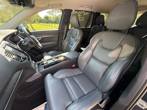 Volvo XC90 2.0h T8 Twin Engine Recharge 11.6kWh Inscription Pro SUV 5dr Petrol Plug-in Hybrid Auto 4WD Euro 6 - U10004243