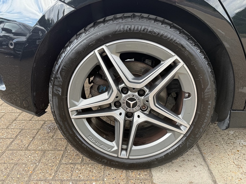 Mercedes-Benz A Class 1.3 A200 AMG Line (Executive) Hatchback 5dr Petrol 7G-DCT Euro 6 (s/s) (163 ps) - U10004250