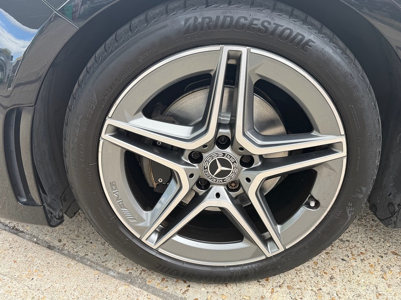 Mercedes-Benz A Class 1.3 A200 AMG Line (Executive) Hatchback 5dr Petrol 7G-DCT Euro 6 (s/s) (163 ps) - U10004250