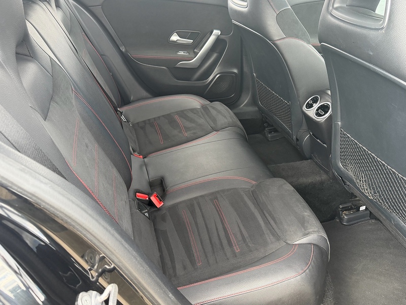 Mercedes-Benz A Class 1.3 A200 AMG Line (Executive) Hatchback 5dr Petrol 7G-DCT Euro 6 (s/s) (163 ps) - U10004250