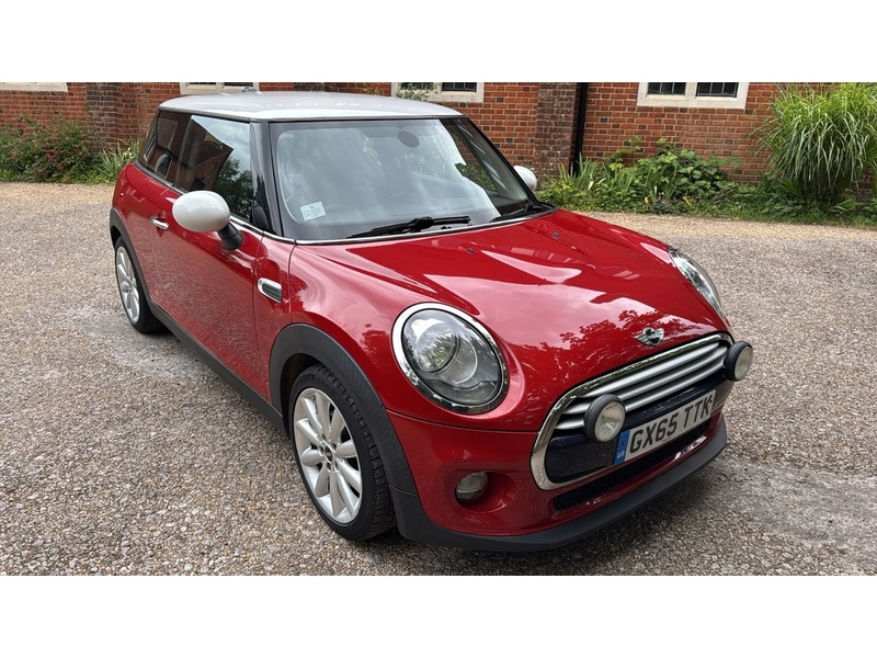 MINI Hatch 1.5 Cooper Hatchback 3dr Petrol Manual Euro 6 (s/s) (136 ps) - U10004251