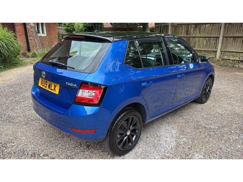 Skoda Fabia 1.0 TSI Colour Edition Hatchback 5dr Petrol Manual Euro 6 (s/s) (95 ps) - U10004252
