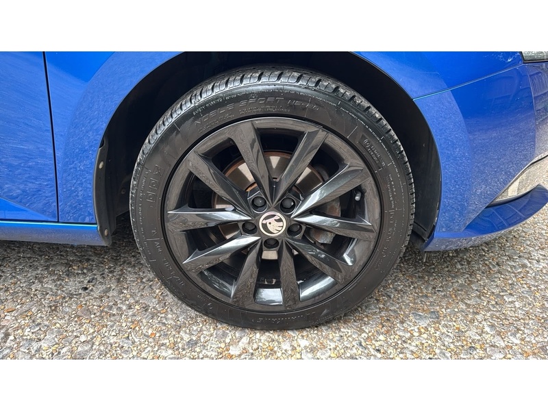 Skoda Fabia 1.0 TSI Colour Edition Hatchback 5dr Petrol Manual Euro 6 (s/s) (95 ps) - U10004252