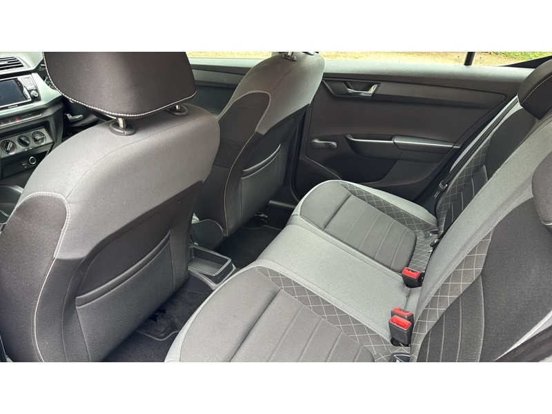 Skoda Fabia 1.0 TSI Colour Edition Hatchback 5dr Petrol Manual Euro 6 (s/s) (95 ps) - U10004252