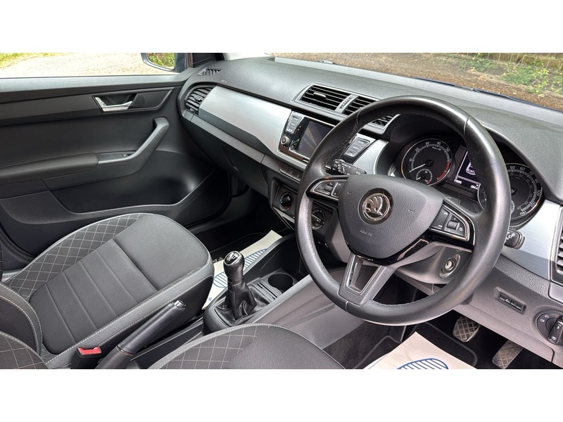 Skoda Fabia 1.0 TSI Colour Edition Hatchback 5dr Petrol Manual Euro 6 (s/s) (95 ps) - U10004252