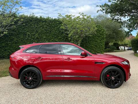 Jaguar F-PACE 3.0 D300 V6 S SUV 5dr Diesel Auto AWD Euro 6 (s/s) (300 ps) - U10004256