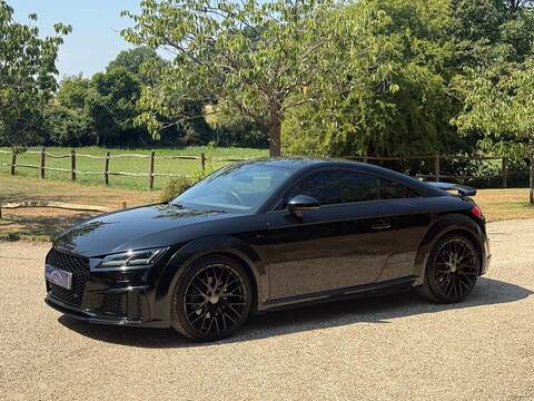 Audi TT 2.0 TFSI 40 Black Edition Coupe 3dr Petrol S Tronic Euro 6 (s/s) (197 ps) - U10004260