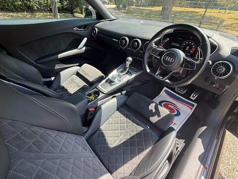 Audi TT 2.0 TFSI 40 Black Edition Coupe 3dr Petrol S Tronic Euro 6 (s/s) (197 ps) - U10004260