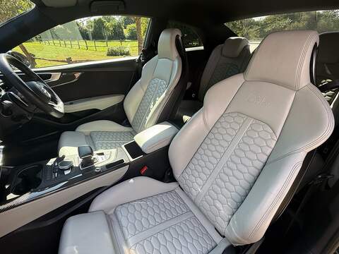 Audi RS5 2.9 TFSI V6 Coupe 2dr Petrol Tiptronic quattro Euro 6 (s/s) (450 ps) - U10004261