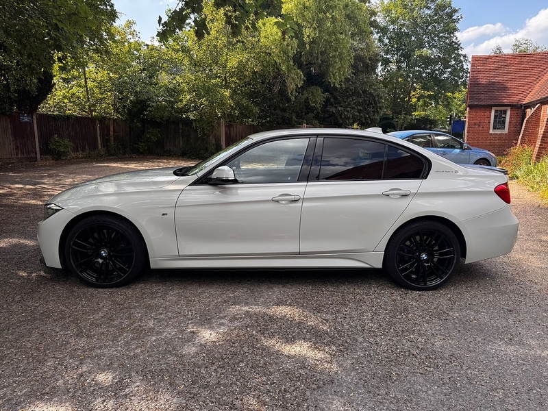 BMW 3 Series 3.0 335i ActiveHybrid 3 M Sport Saloon 4dr Petrol Hybrid Auto Euro 6 (s/s) (340 ps) - U10004264