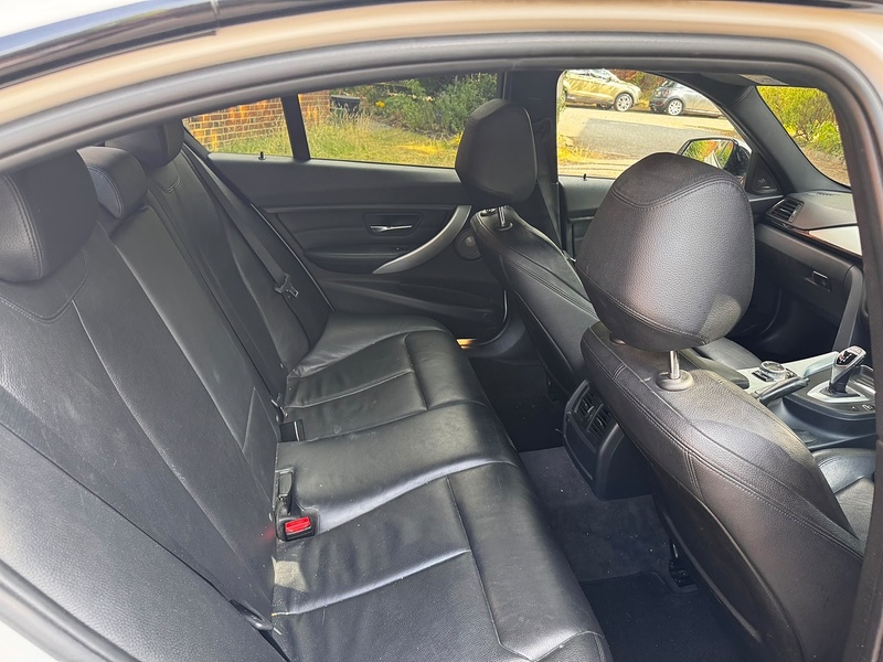 BMW 3 Series 3.0 335i ActiveHybrid 3 M Sport Saloon 4dr Petrol Hybrid Auto Euro 6 (s/s) (340 ps) - U10004264