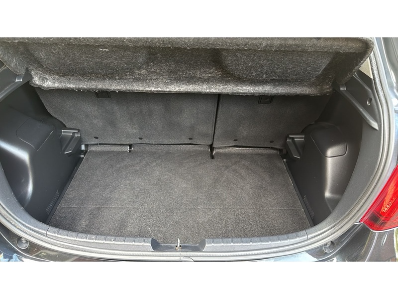 Toyota Yaris 1.33 Dual VVT-i Icon Hatchback 5dr Petrol Multidrive S Euro 5 Euro 5 (99 ps) - U10004266
