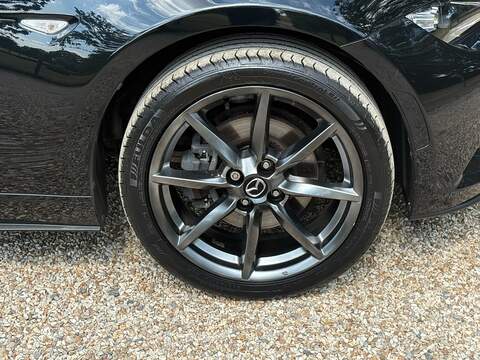 Mazda MX-5 RF 2.0 SKYACTIV-G Sport Nav Convertible 2dr Petrol Manual Euro 6 (160 ps) - U10004267