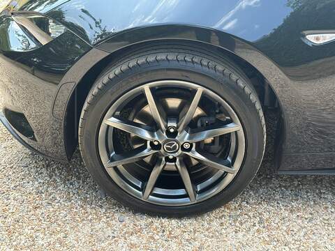 Mazda MX-5 RF 2.0 SKYACTIV-G Sport Nav Convertible 2dr Petrol Manual Euro 6 (160 ps) - U10004267