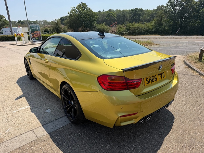 BMW M4 3.0 BiTurbo Coupe 2dr Petrol DCT Euro 6 (s/s) (431 ps) - U10004268